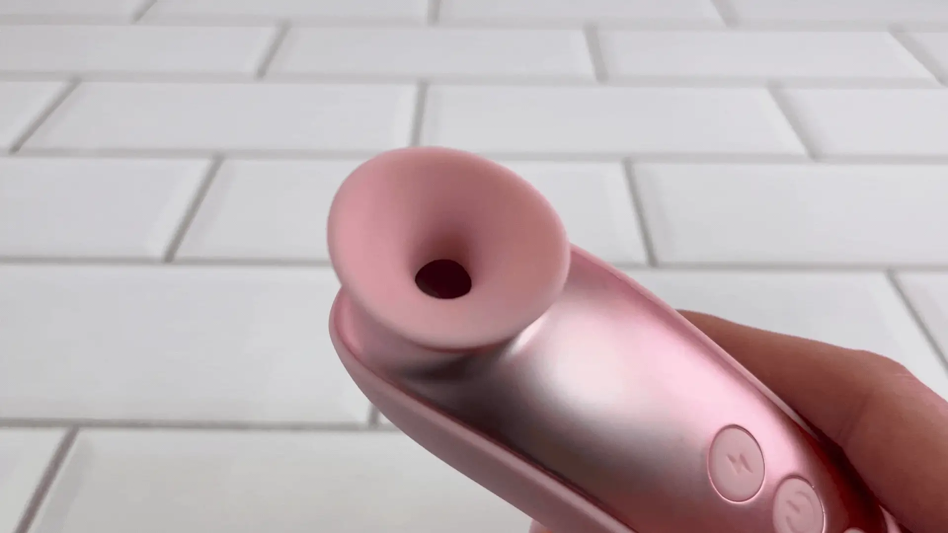 Luxury Air Pulse Toy with 3 Attachments - Mimics Oral Sex for Fast Orgasms! - Image 13