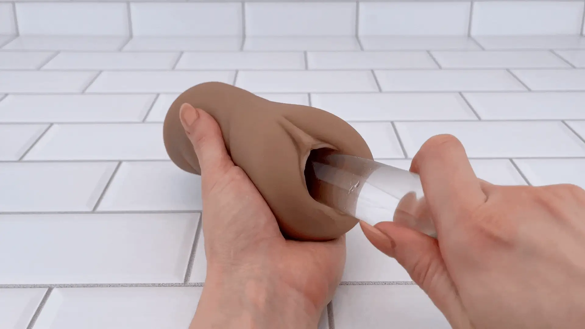 FREE Easy Grip Pocket Pussy Masturbator - Image 4