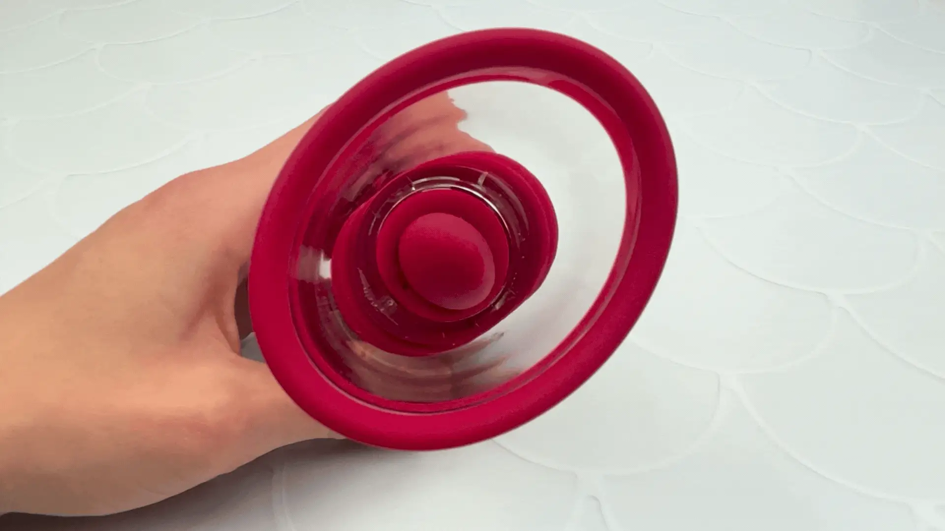 Orgasmic Orbit O - Vibrating Clit Licker & Pussy Pump - Image 2