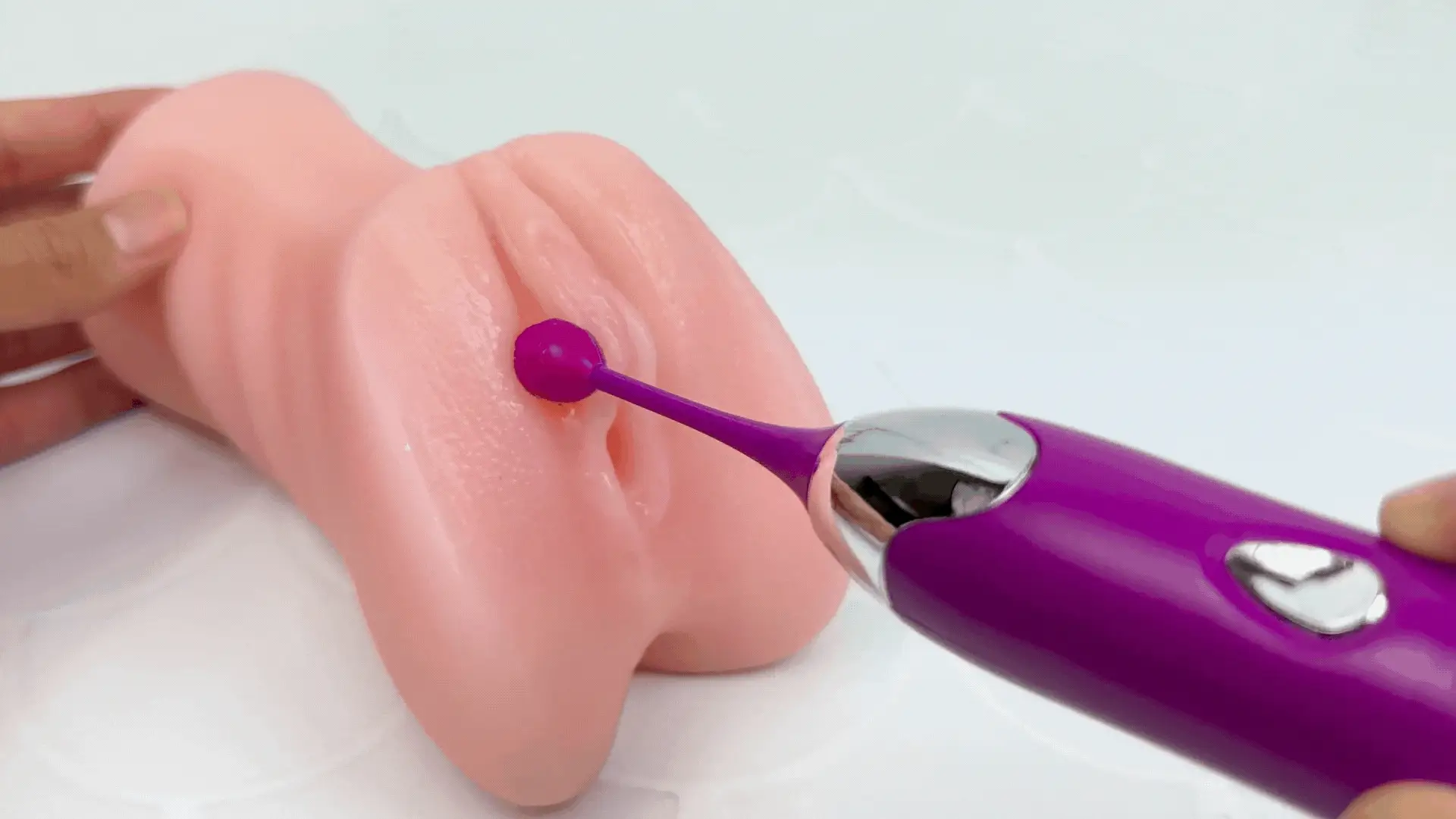 Pinpoint Multi-Use Massager With Attachments - Image 5